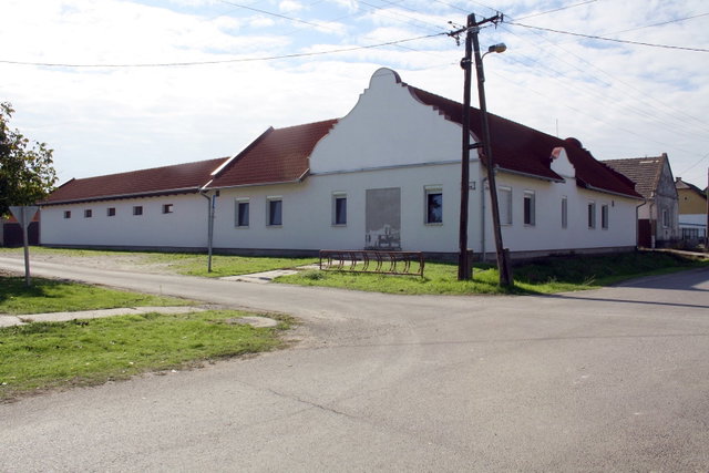 Eladó üzlethelyiség, Hajóson, Szigeti Fő utcában 49.5 M Ft