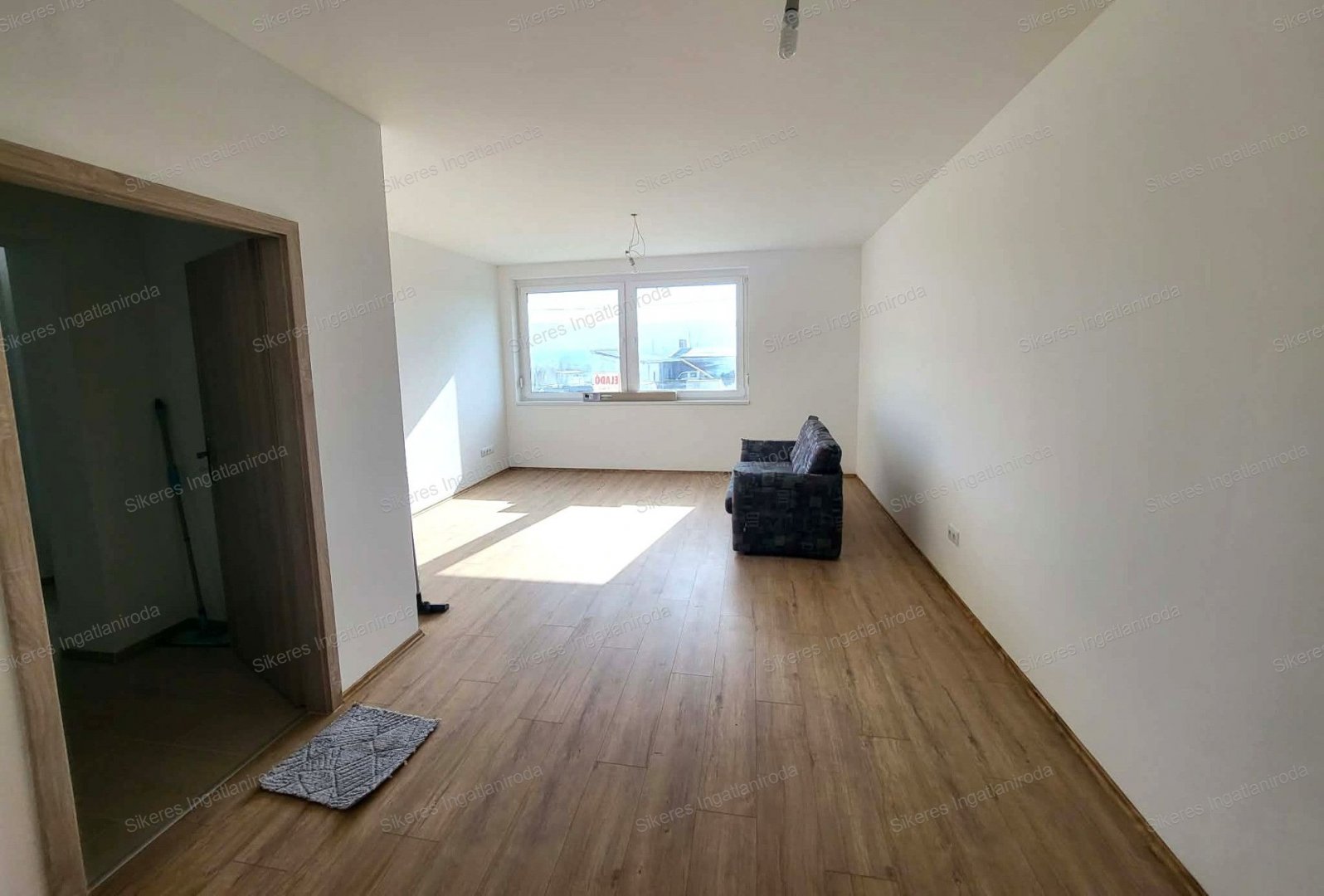 3 bed · 118m² · 92.700.000 ft