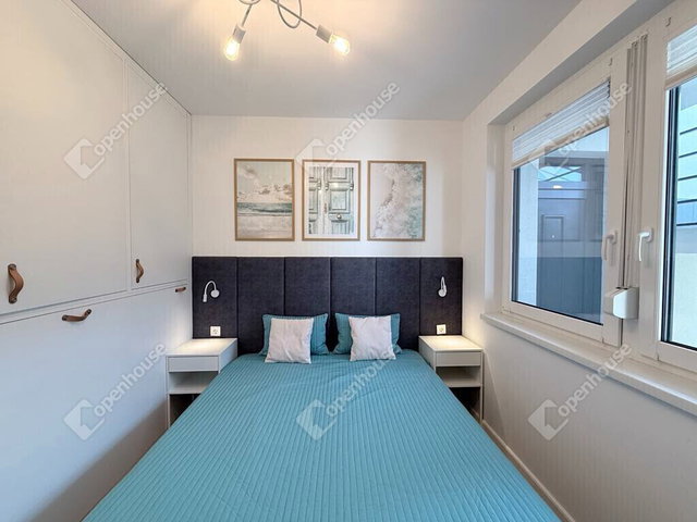 Kiadó téglalakás, albérlet, Siófokon 250 E Ft / hó, 3 szobás