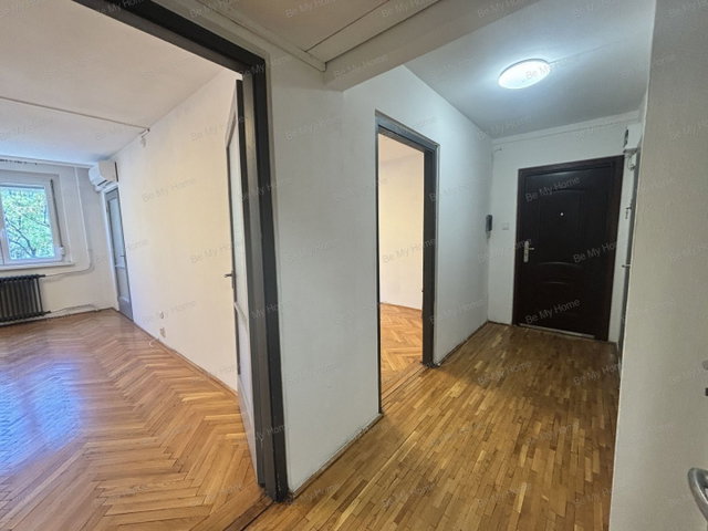 Eladó panellakás, Budapesten, III. kerületben 57.9 M Ft, 2 szobás
