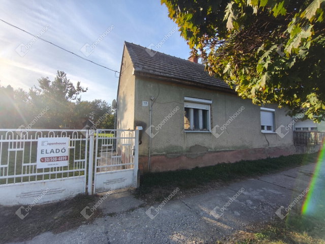 Eladó családi ház, Böhönyén 18.9 M Ft, 1 szobás