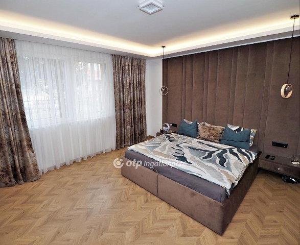 Eladó téglalakás, Budapesten, IV. kerületben 92.9 M Ft, 4 szobás