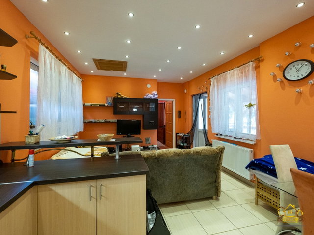 Eladó családi ház, Dunavarsányban 95 M Ft, 4 szobás