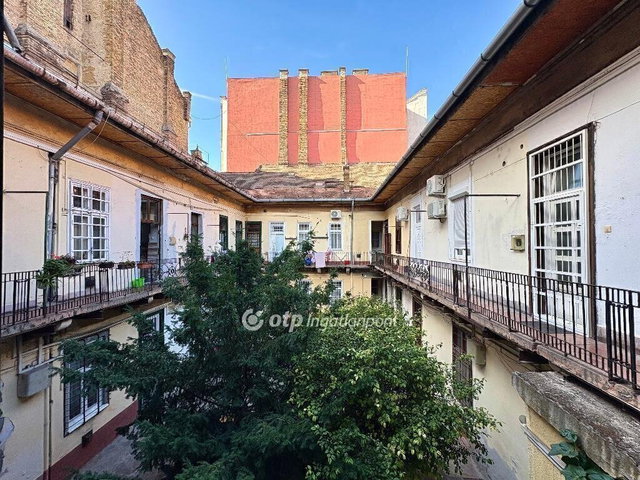 Eladó téglalakás, Budapesten, VIII. kerületben 46.49 M Ft