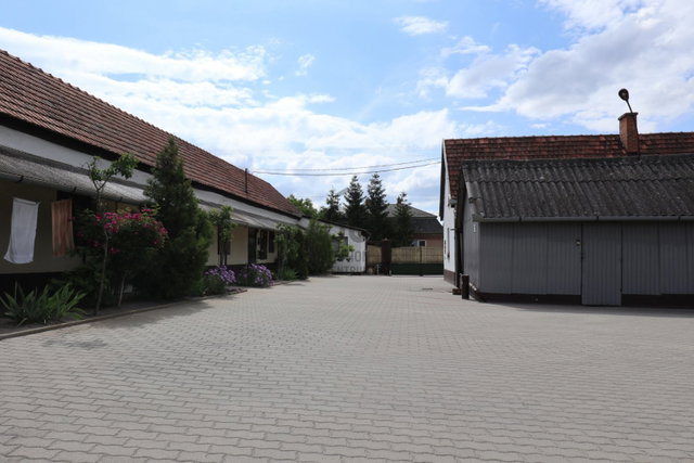 Eladó ipari ingatlan, Orgoványon 150 M Ft / költözzbe.hu