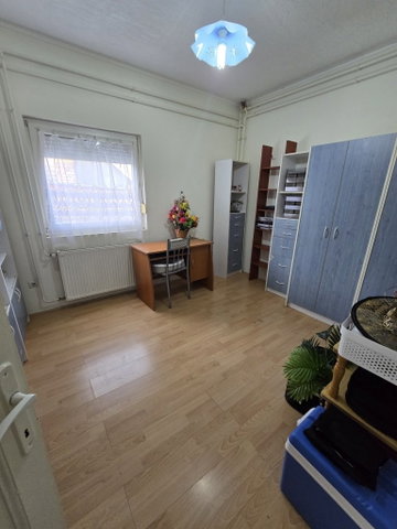 Eladó családi ház, Görcsönyben 73.9 M Ft, 5 szobás