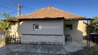 Eladó családi ház, Pécsett 36.9 M Ft, 3 szobás