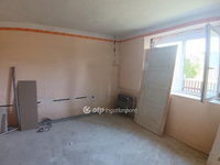 Eladó családi ház, Tiszapüspökin 9.9 M Ft, 2 szobás
