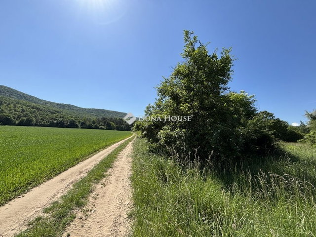 Eladó telek, Piliscséven 2.5 M Ft / költözzbe.hu
