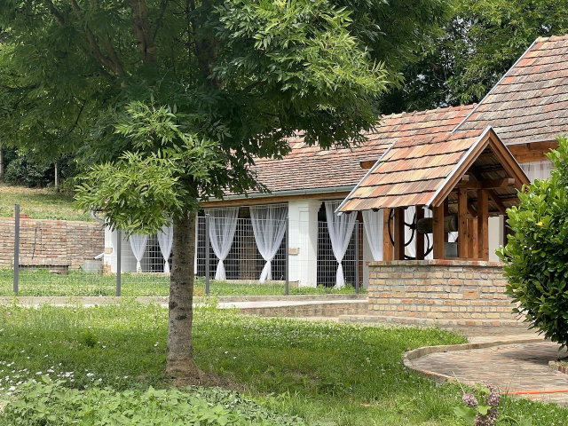 Eladó családi ház, Kisbárapátin 72.9 M Ft, 4 szobás