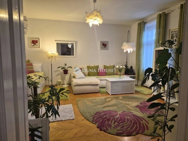 Eladó téglalakás, Gödöllőn 77.5 M Ft, 2 szobás