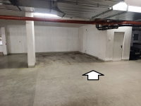Eladó garázs, IX. kerületben, Márton utcában 7.9 M Ft