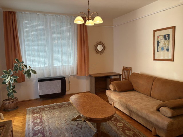 Eladó téglalakás, Hódmezővásárhelyen 41.5 M Ft, 3 szobás