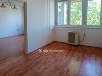 Eladó téglalakás, Pécelen 60 M Ft, 2 szobás
