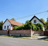 Eladó üzlethelyiség, Pócsán 119.9 M Ft, 6 szobás