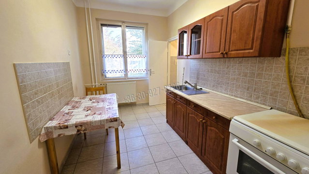 Kiadó téglalakás, albérlet, Győrött 165 E Ft / hó, 2 szobás