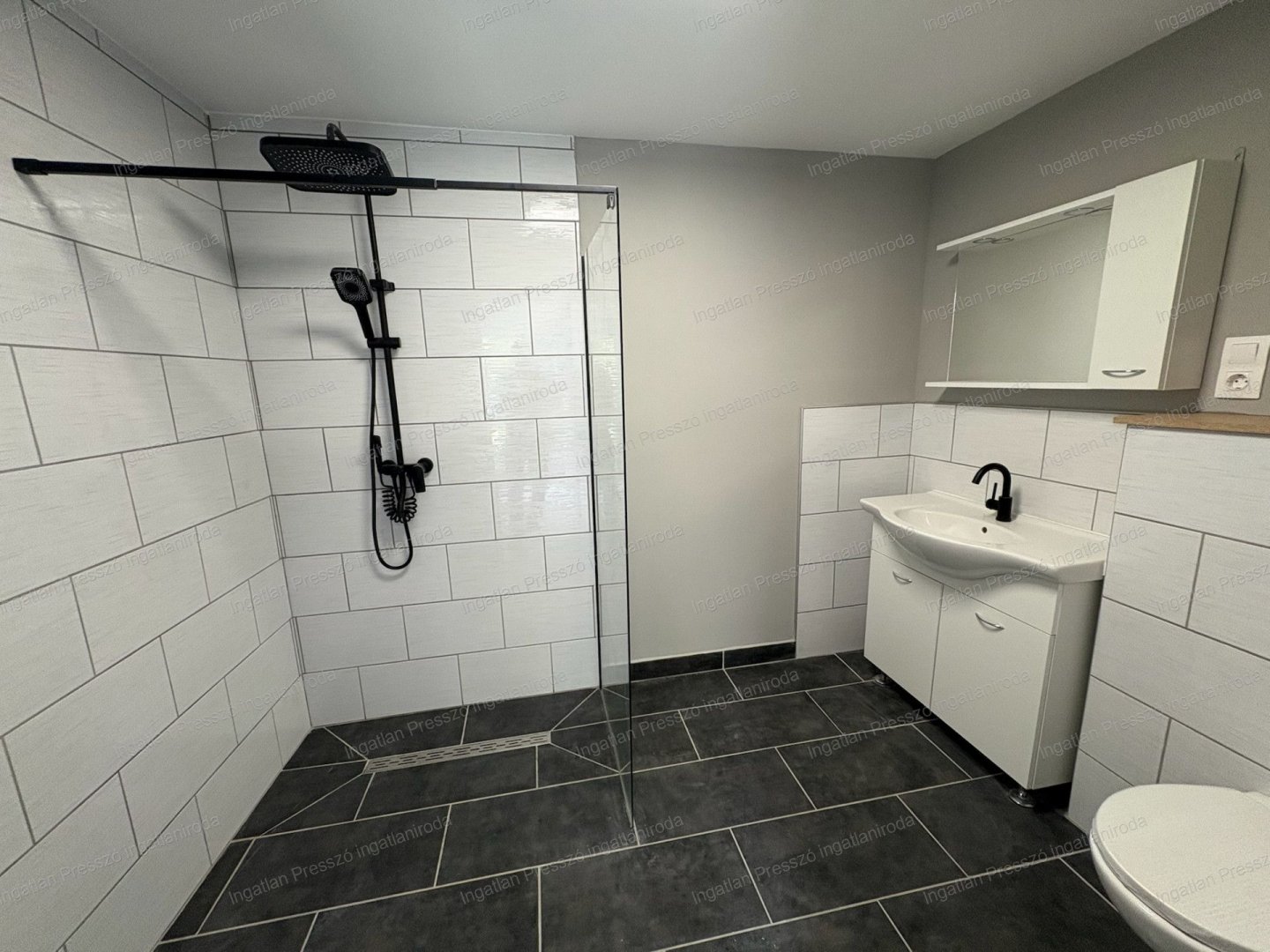 2 bed · 115m² · 65.000.000 ft