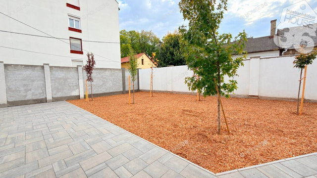 Eladó családi ház, Kecskeméten 289.9 M Ft, 3 szobás