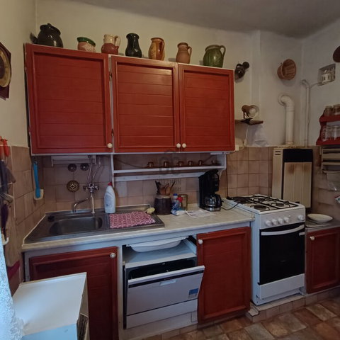Eladó téglalakás, Nagykanizsán 32.9 M Ft, 3 szobás
