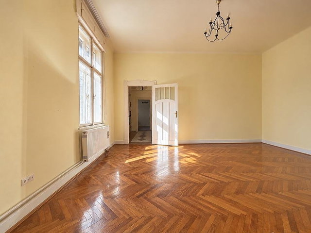 Eladó téglalakás, Budapesten, II. kerületben 89.9 M Ft, 3 szobás
