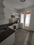 Kiadó családi ház, albérlet, Tatán 300 E Ft / hó, 4 szobás