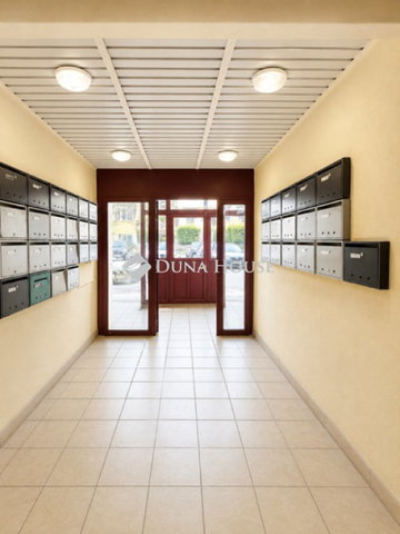 Eladó panellakás, Budapesten, XX. kerületben 59.9 M Ft, 3 szobás