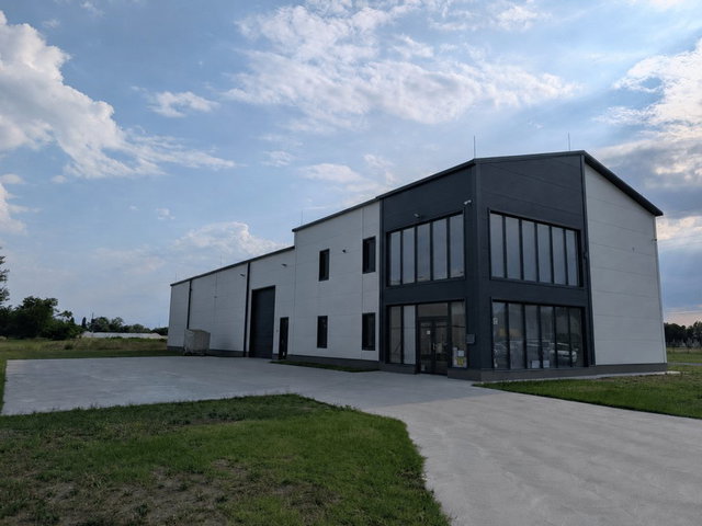 Eladó ipari ingatlan, Mórahalmon 295 M Ft / költözzbe.hu