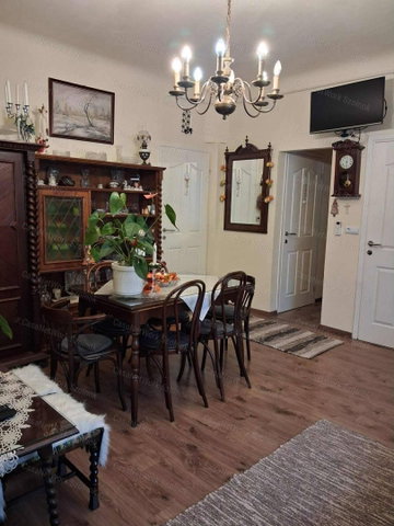 Eladó családi ház, Szolnokon 78 M Ft, 3 szobás
