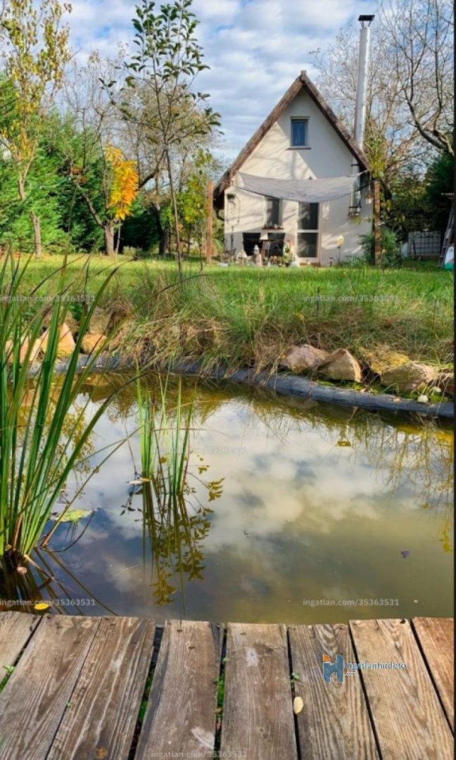 2 bed · 1120m² · 56.000.000 ft