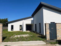 Eladó családi ház, Hidasnémetiben 100 M Ft, 4 szobás