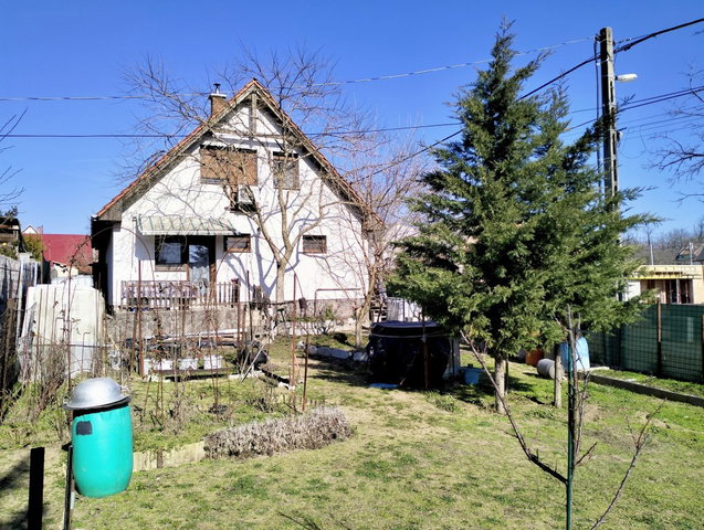 Eladó családi ház, Mogyoródon 108 M Ft, 5 szobás