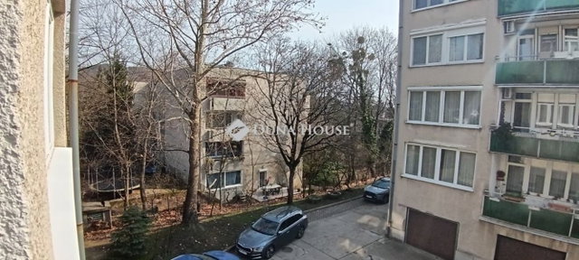 Eladó téglalakás, Budapesten, II. kerületben 134.9 M Ft