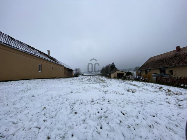 Eladó telek, Magyarszentmiklóson 5.5 M Ft / költözzbe.hu