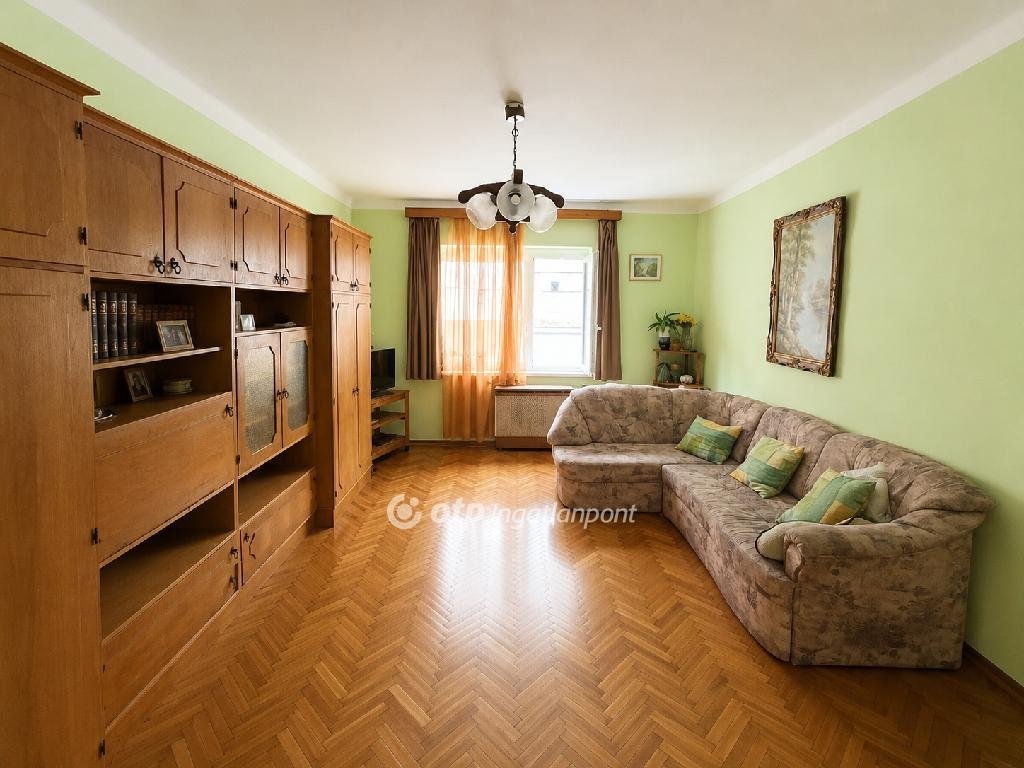 2 bed · 58m² · 54.900.000 ft