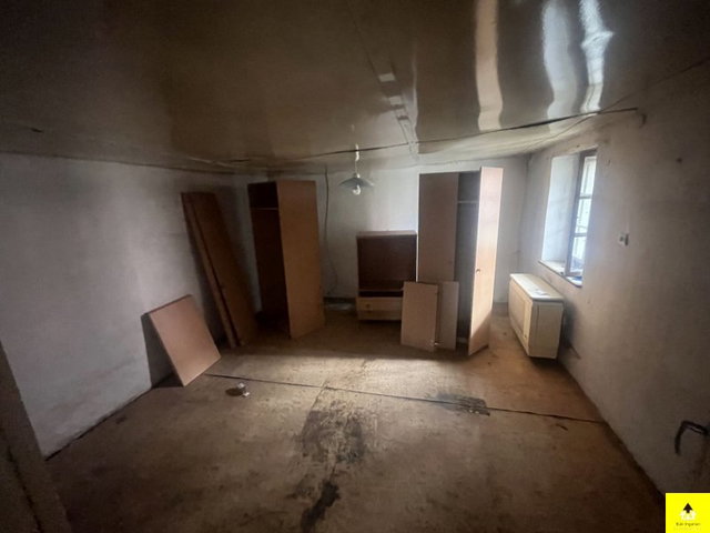 Eladó családi ház, Vasegerszegen 9.9 M Ft, 2 szobás