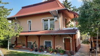 Eladó családi ház, XVII. kerületben, Dallamos utcában 108.9 M Ft