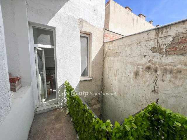Kiadó téglalakás, albérlet, Budapesten, V. kerületben, 2 szobás