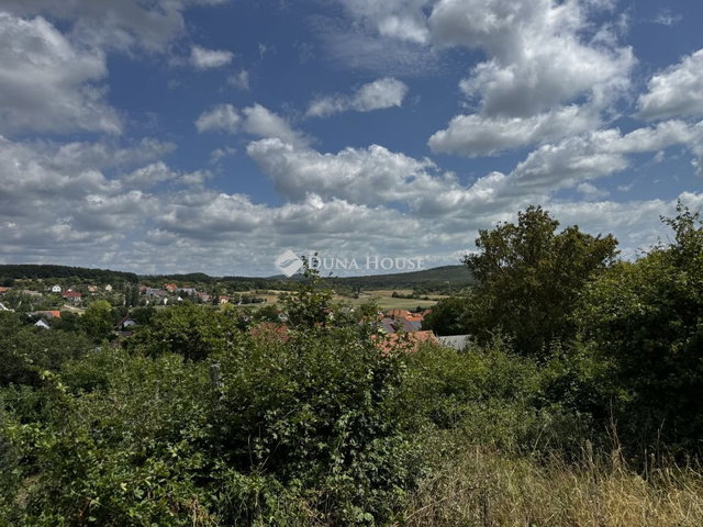 Eladó telek, Balatonszőlősön 29.9 M Ft / költözzbe.hu