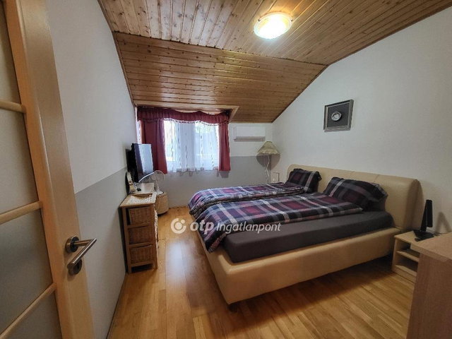 Eladó családi ház, Siófokon 599 M Ft, 6 szobás