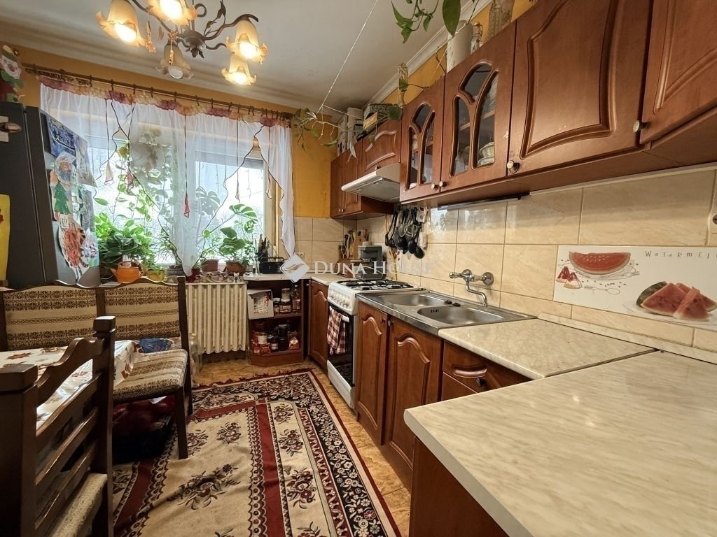 2 bed · 83m² · 52.900.000 ft