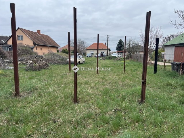 Eladó telek, Kápolnásnyéken 32.5 M Ft / költözzbe.hu