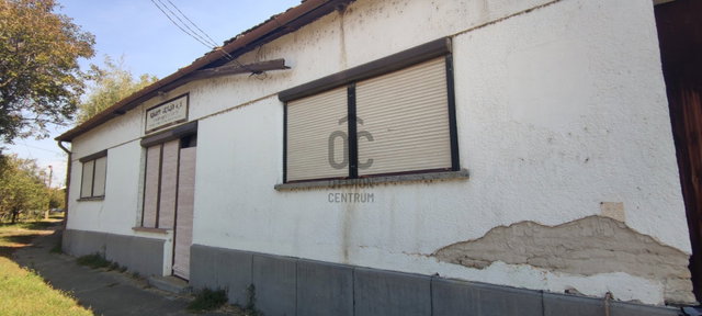 Eladó családi ház, Nagybaracskán, Szabadság téren 9.9 M Ft
