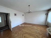 Eladó téglalakás, Szegeden 90 M Ft, 3 szobás