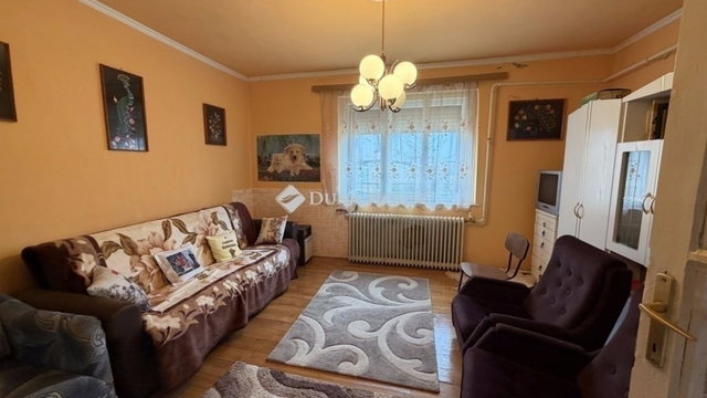 Eladó családi ház, Gyömrőn 74.9 M Ft, 7 szobás