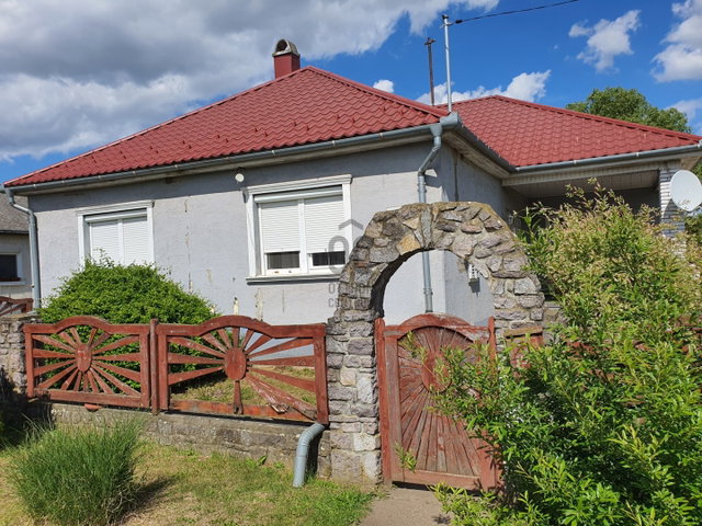 Eladó családi ház, Vásárosnaményben 20 M Ft, 3 szobás
