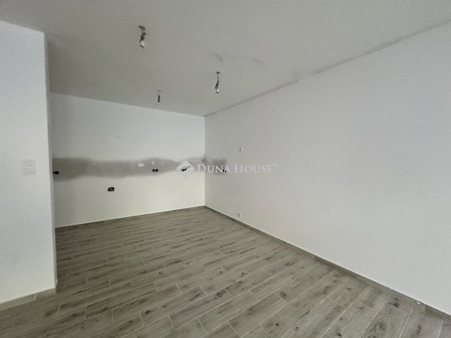 Eladó téglalakás, Érden 115 M Ft, 3 szobás