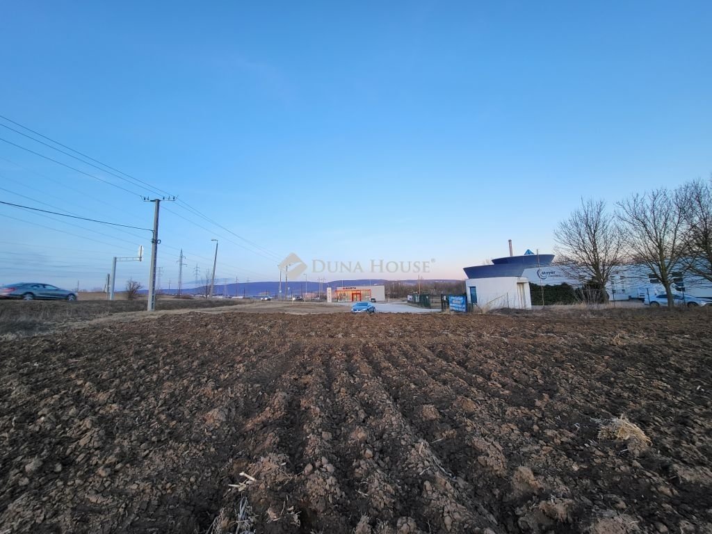 3405m² · 25.490.000 ft