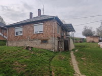 Eladó családi ház, Karancskeszin 14 M Ft, 2 szobás