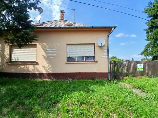 Eladó családi ház, Barcson 11.5 M Ft, 2 szobás
