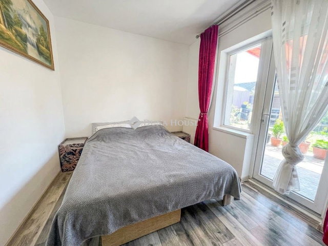 Eladó téglalakás, Budapesten, XX. kerületben 78.9 M Ft, 5 szobás
